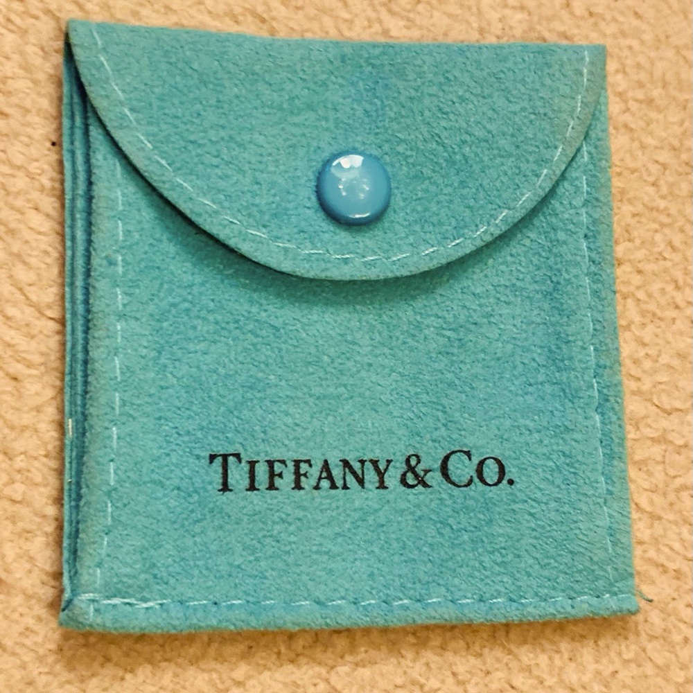 Tiffany & Co.small felted velvet pouch with snap closure for keeping small gold